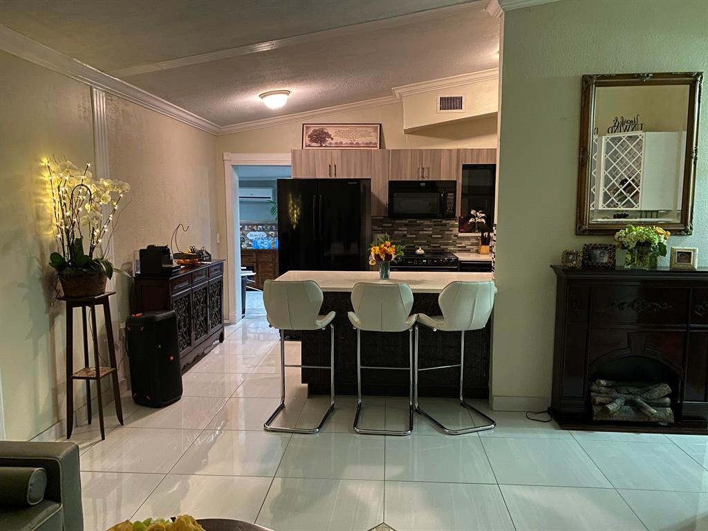 GUN CLUB ESTATES IN - Residential