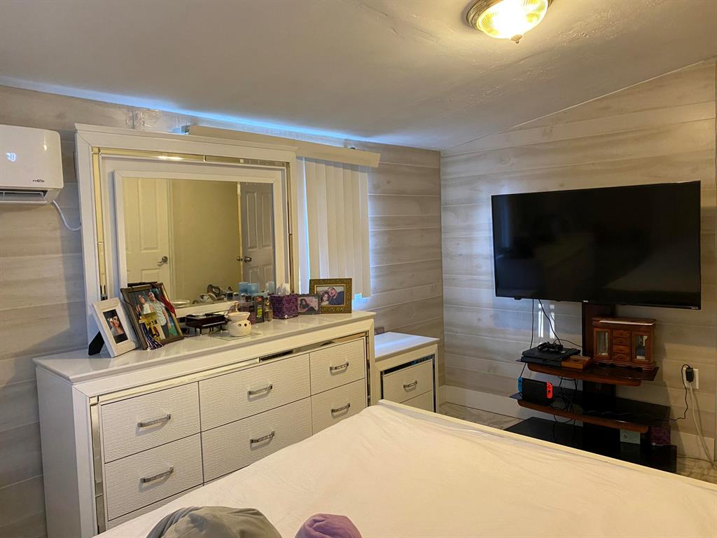 GUN CLUB ESTATES IN - Residential