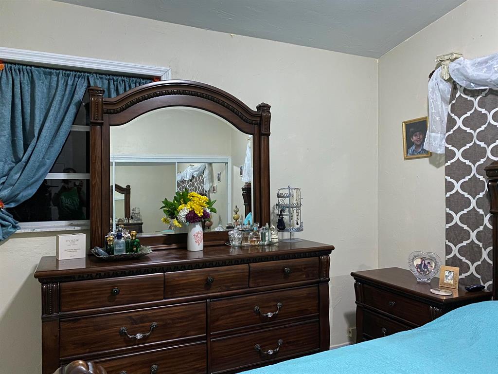 GUN CLUB ESTATES IN - Residential