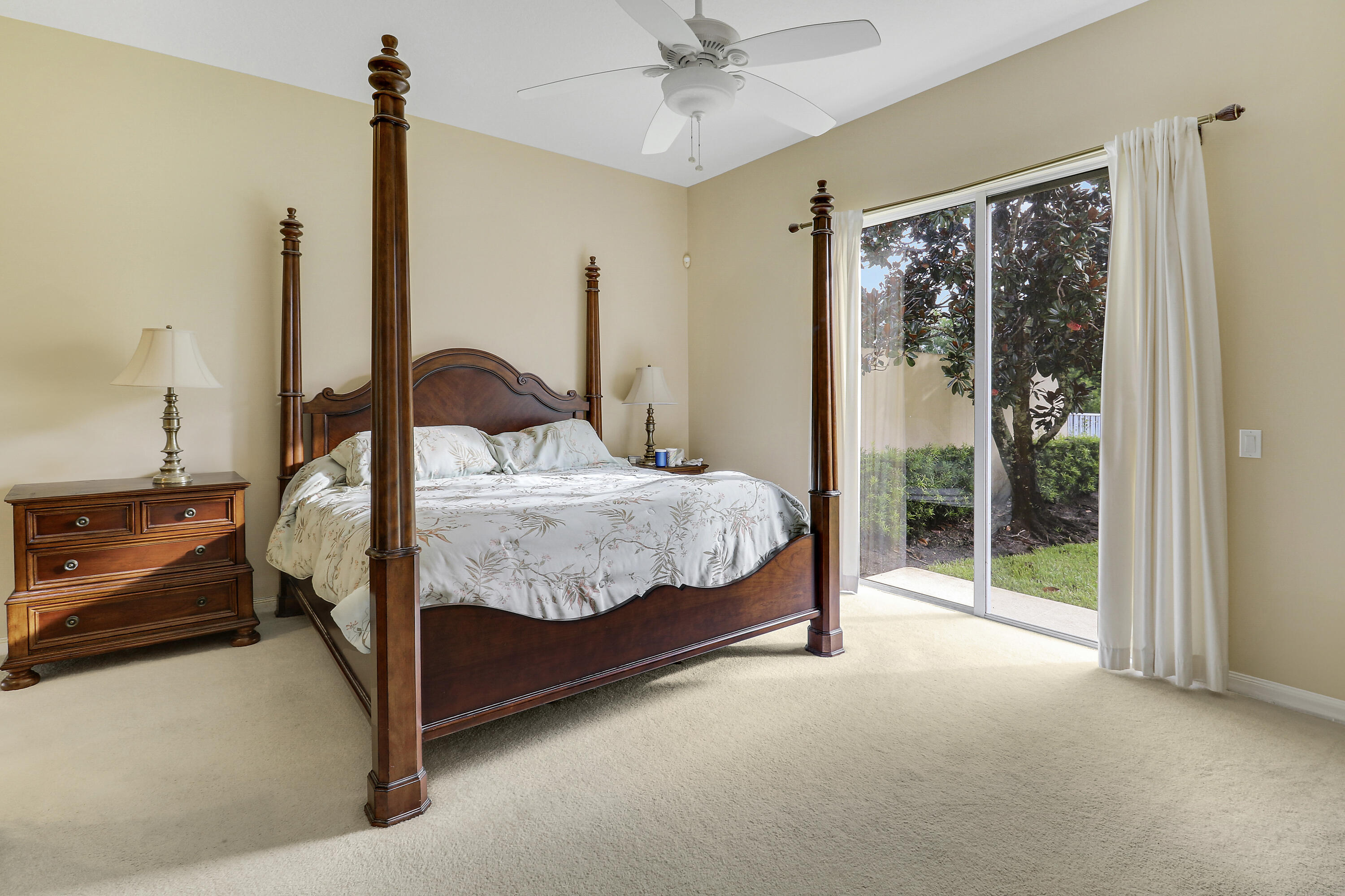 THE RETREAT - Residential