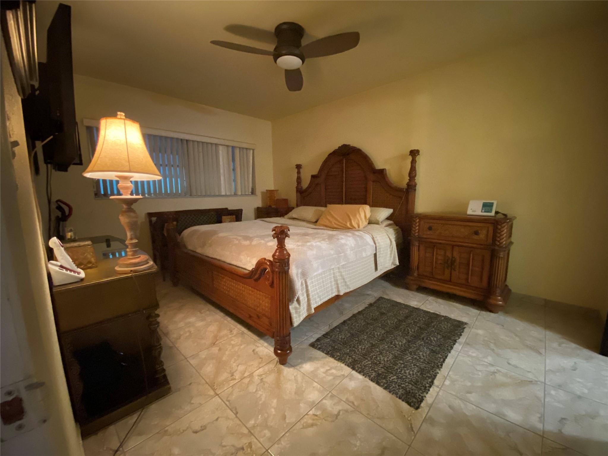HILLCREST - Residential
