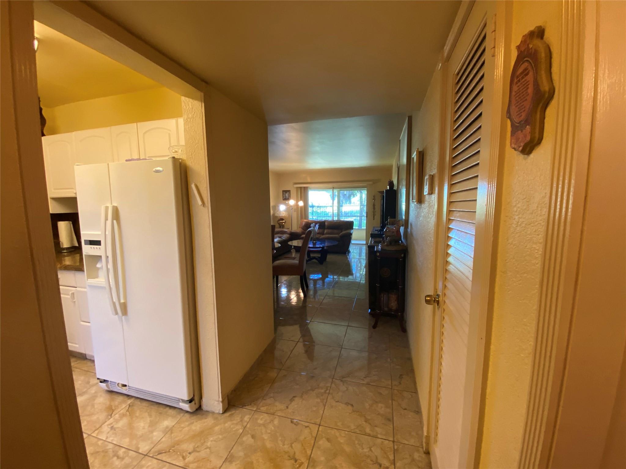 HILLCREST - Residential