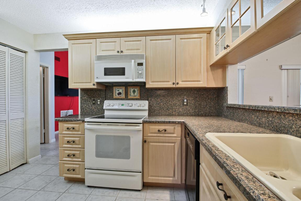 Boca Delray - Residential Lease