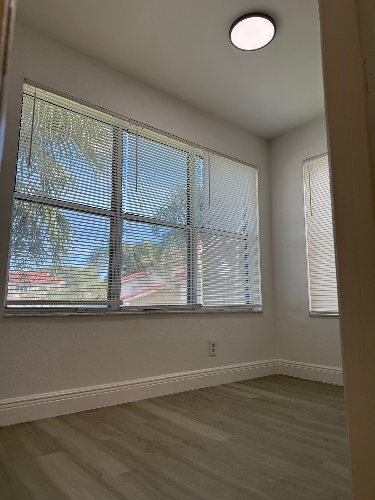 CORAL KEY CONDO - Residential Lease