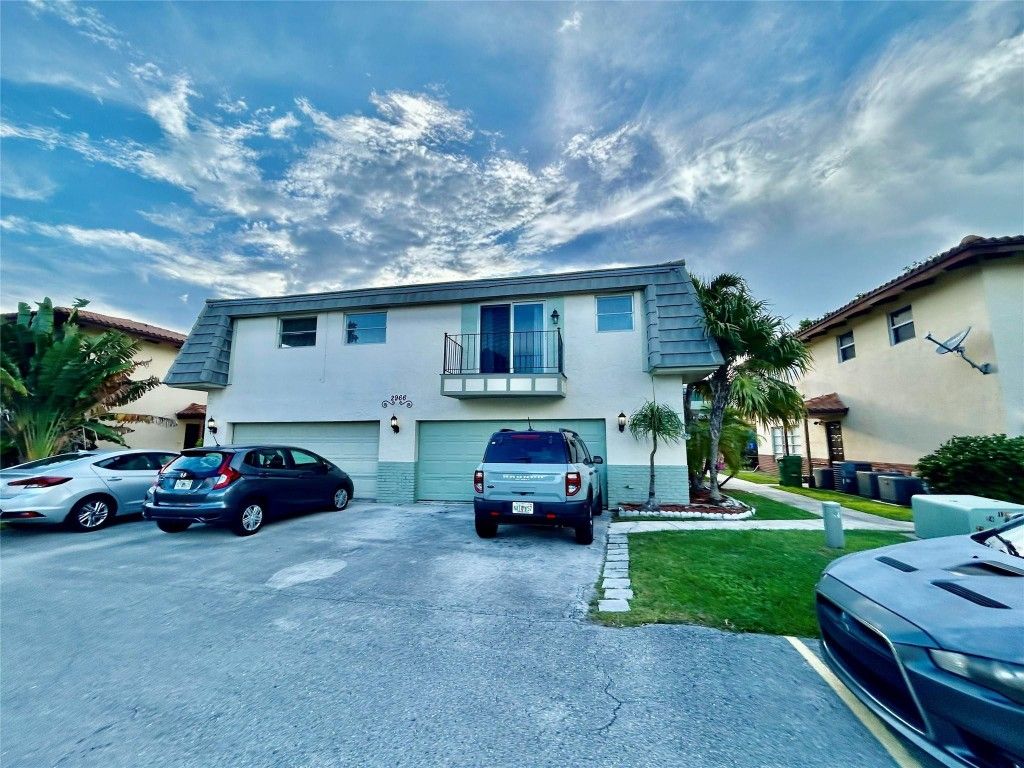 Photo of 2966 NW 89th Terrace #15-4, Coral Springs, FL 33065 (MLS # F10534158)
