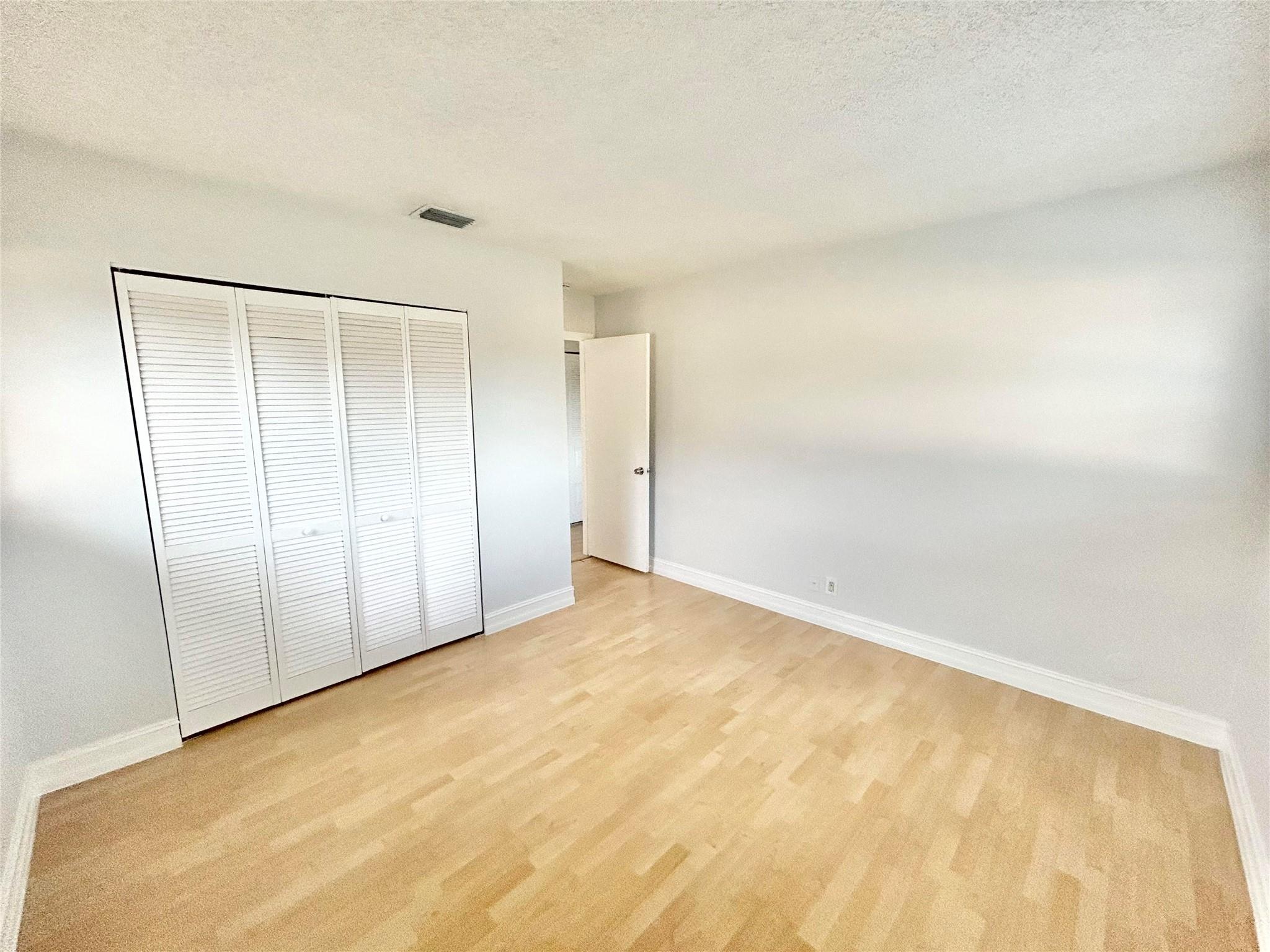 FOREST VILLAS CONDO - Residential Lease