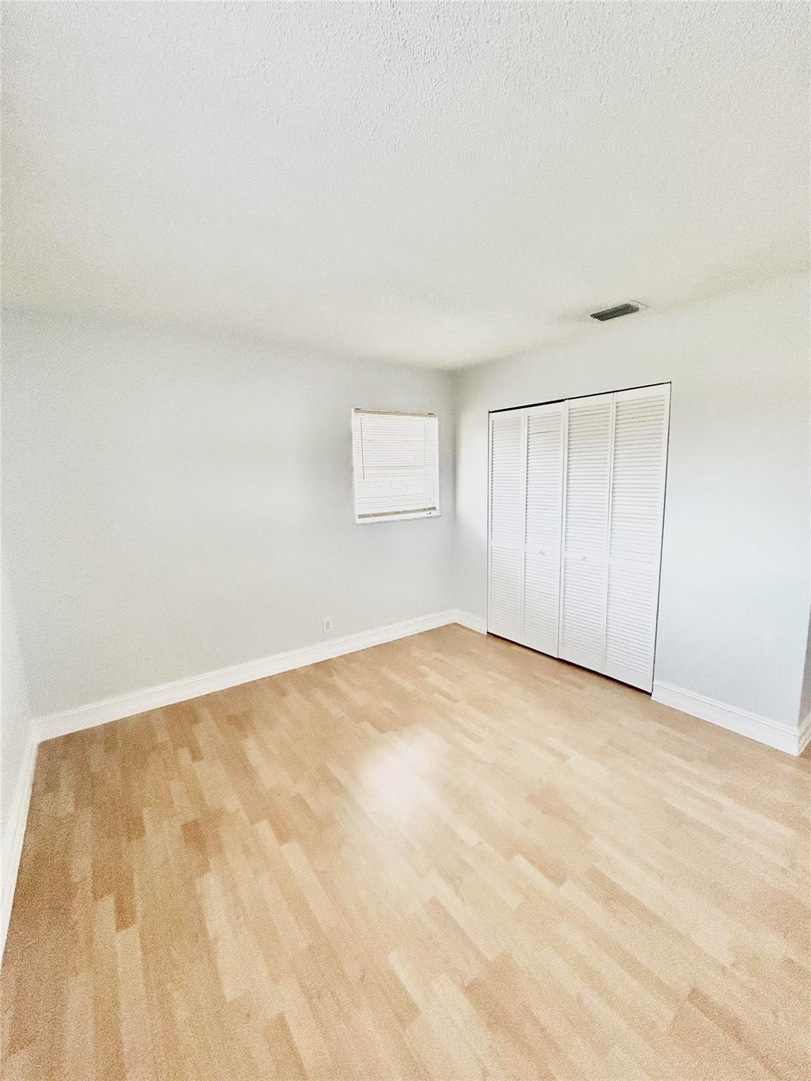 FOREST VILLAS CONDO - Residential Lease