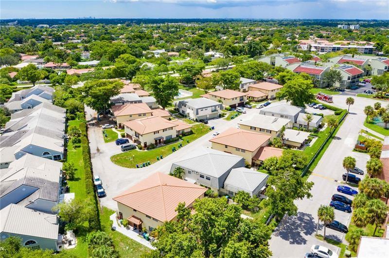 FOREST VILLAS CONDO - Residential Lease