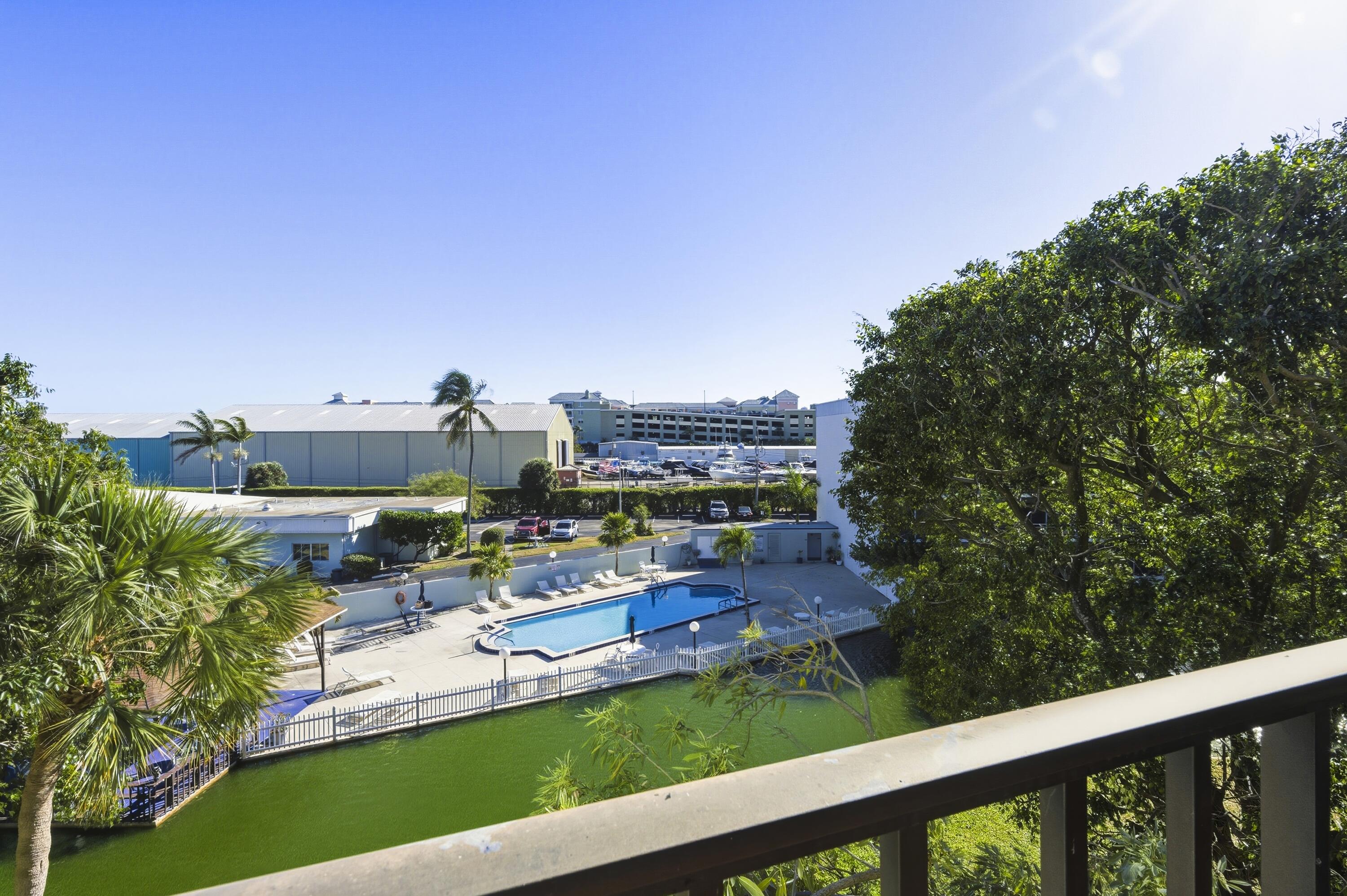 HIDDEN HARBOUR OF THE PALM BEACHES CONDO - Residential Lease