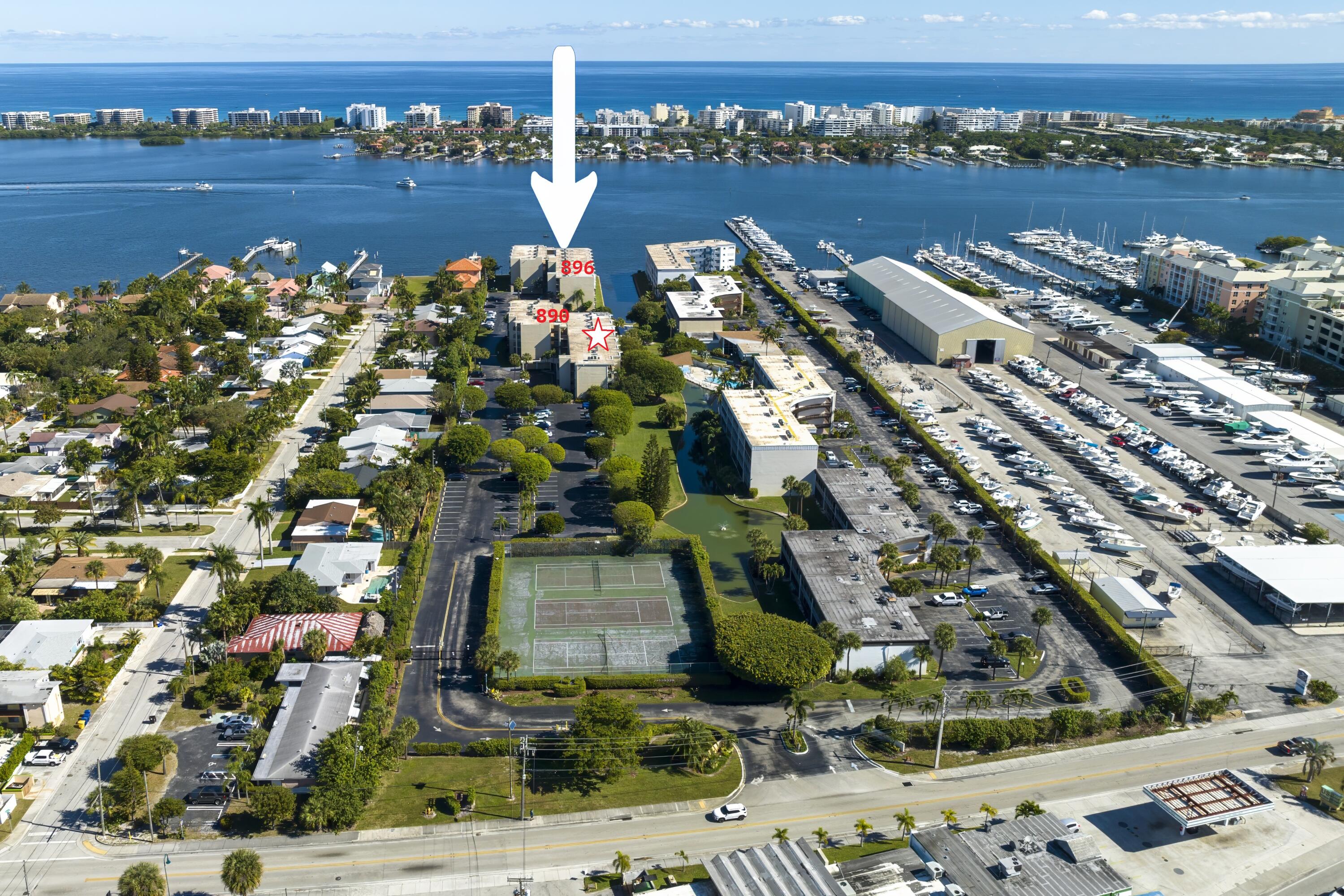 HIDDEN HARBOUR OF THE PALM BEACHES CONDO - Residential Lease