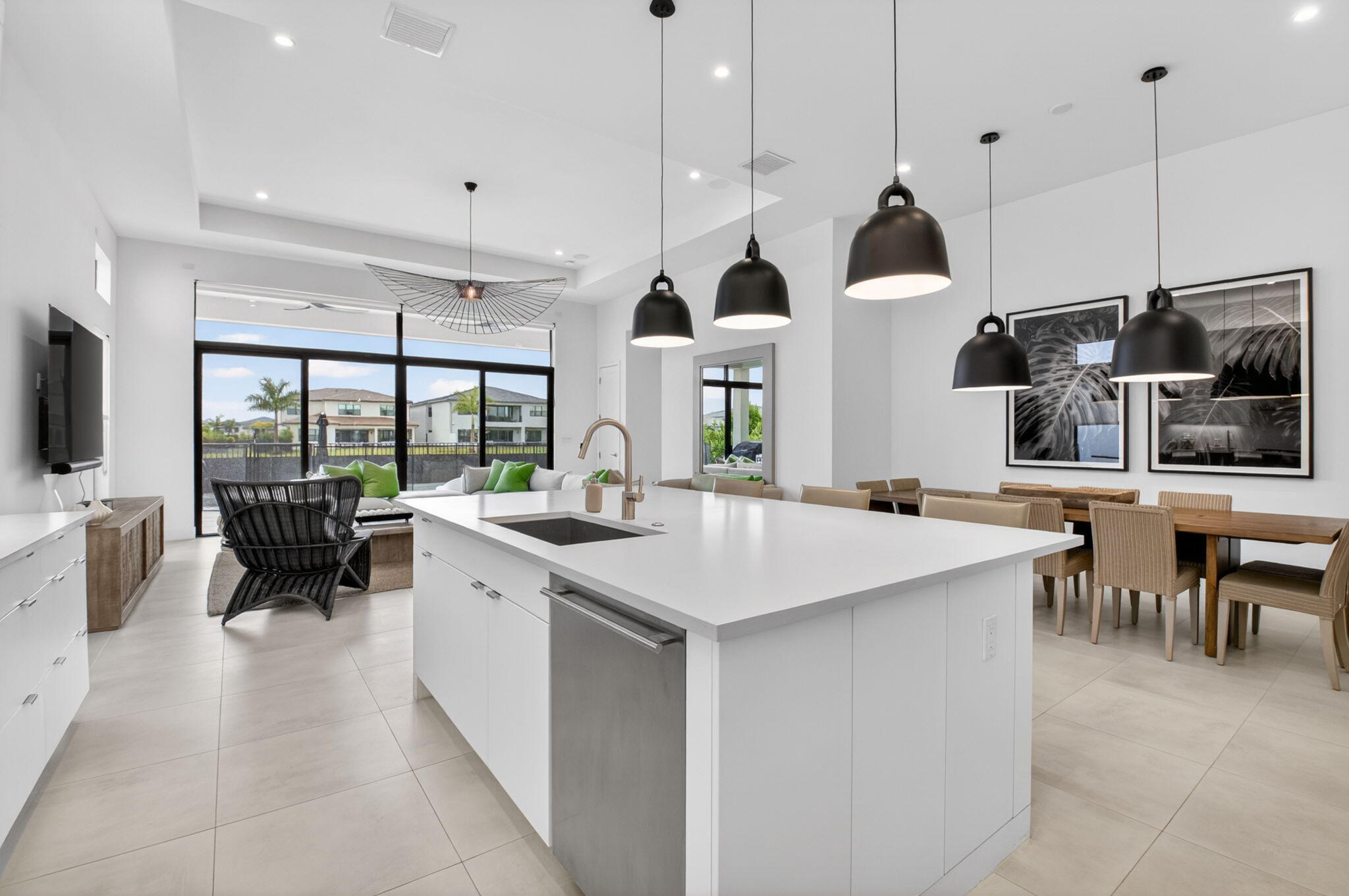 LOTUS PALM - Residential