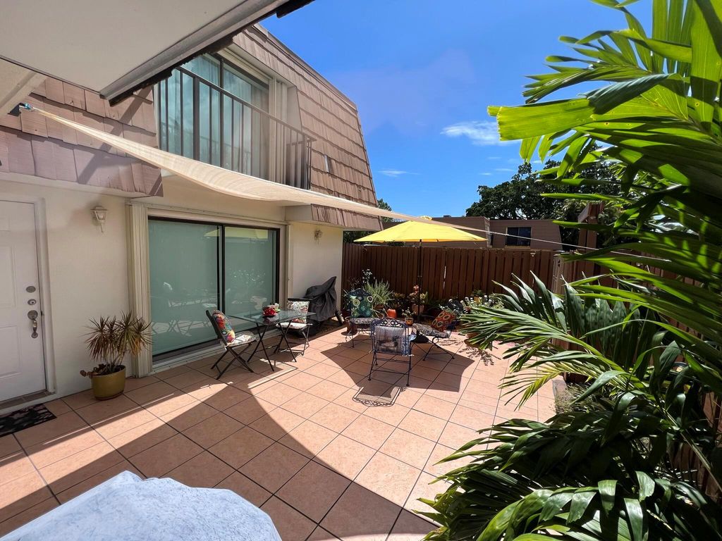 Photo of 6072 SE Riverboat Drive, Stuart, FL 34997 (MLS # R10970850)