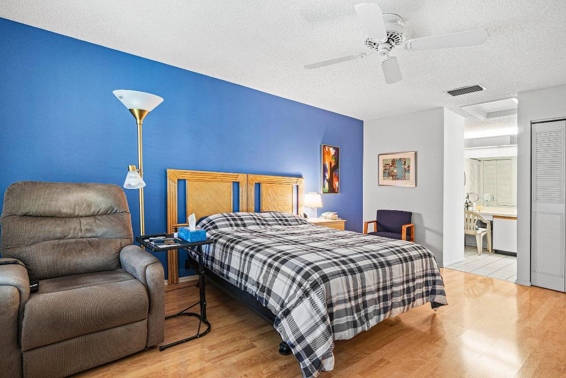 STRATHMORE GATE WEST UNIT 3 - Residential