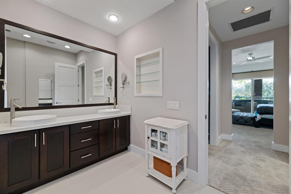 SADDLE TRAIL PARK OF WELLINGTON - Residential