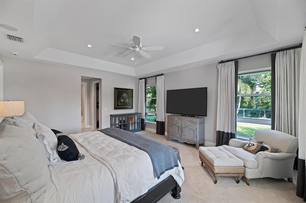 SADDLE TRAIL PARK OF WELLINGTON - Residential