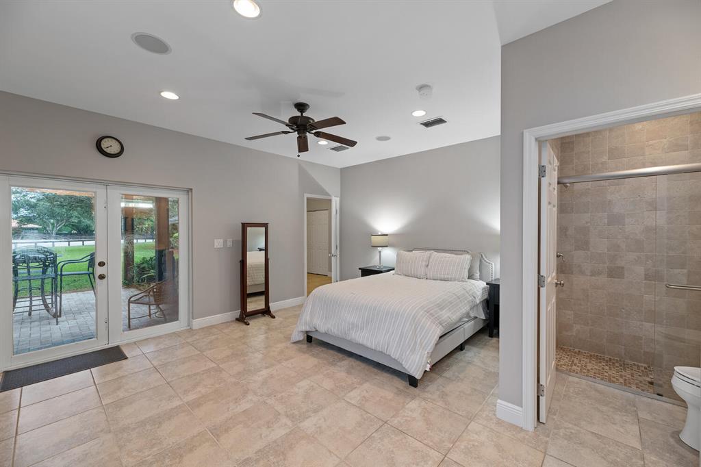 SADDLE TRAIL PARK OF WELLINGTON - Residential