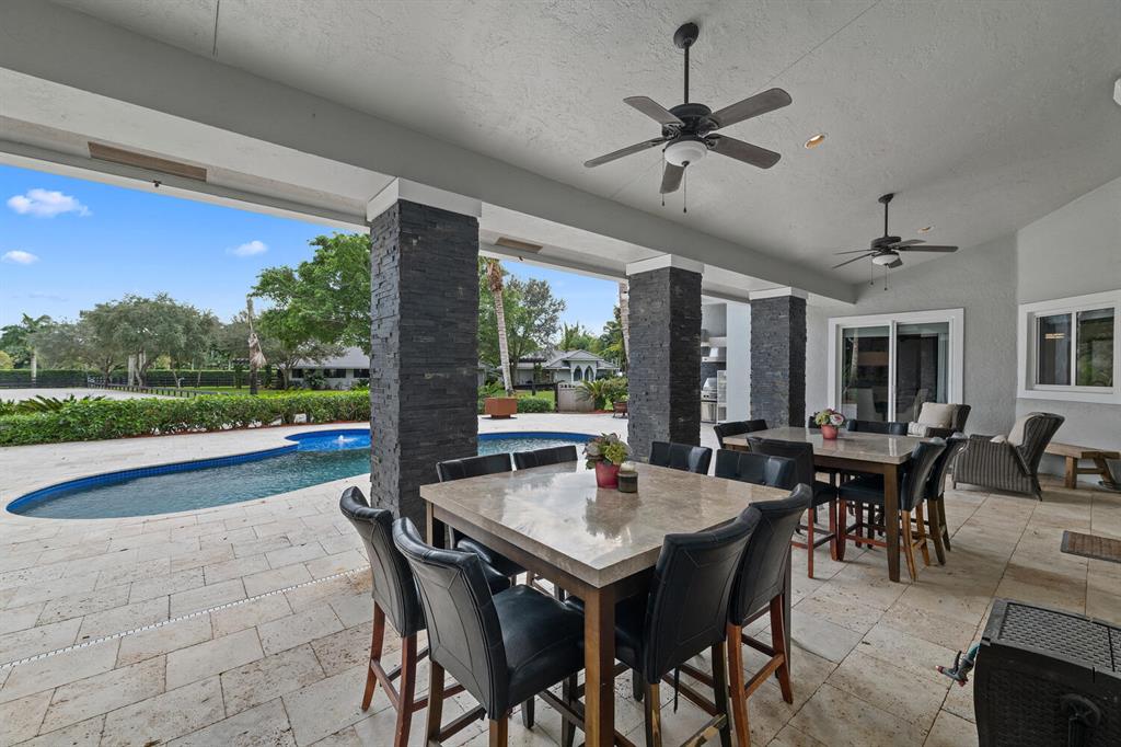 SADDLE TRAIL PARK OF WELLINGTON - Residential