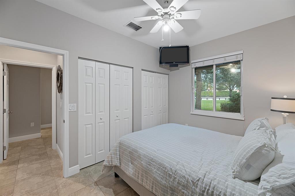 SADDLE TRAIL PARK OF WELLINGTON - Residential