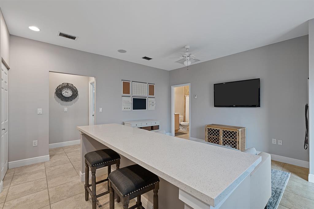 SADDLE TRAIL PARK OF WELLINGTON - Residential