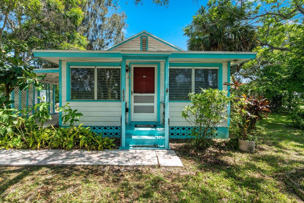 Photo of 2302 Cortez Boulevard, Fort Pierce, FL 34982 (MLS # R11099636)