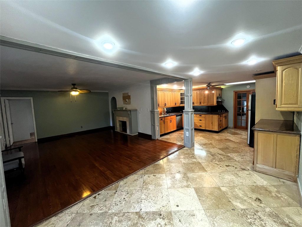 Photo of 2651 NW 19th Avenue, Oakland Park, FL 33311 (MLS # F10527878)