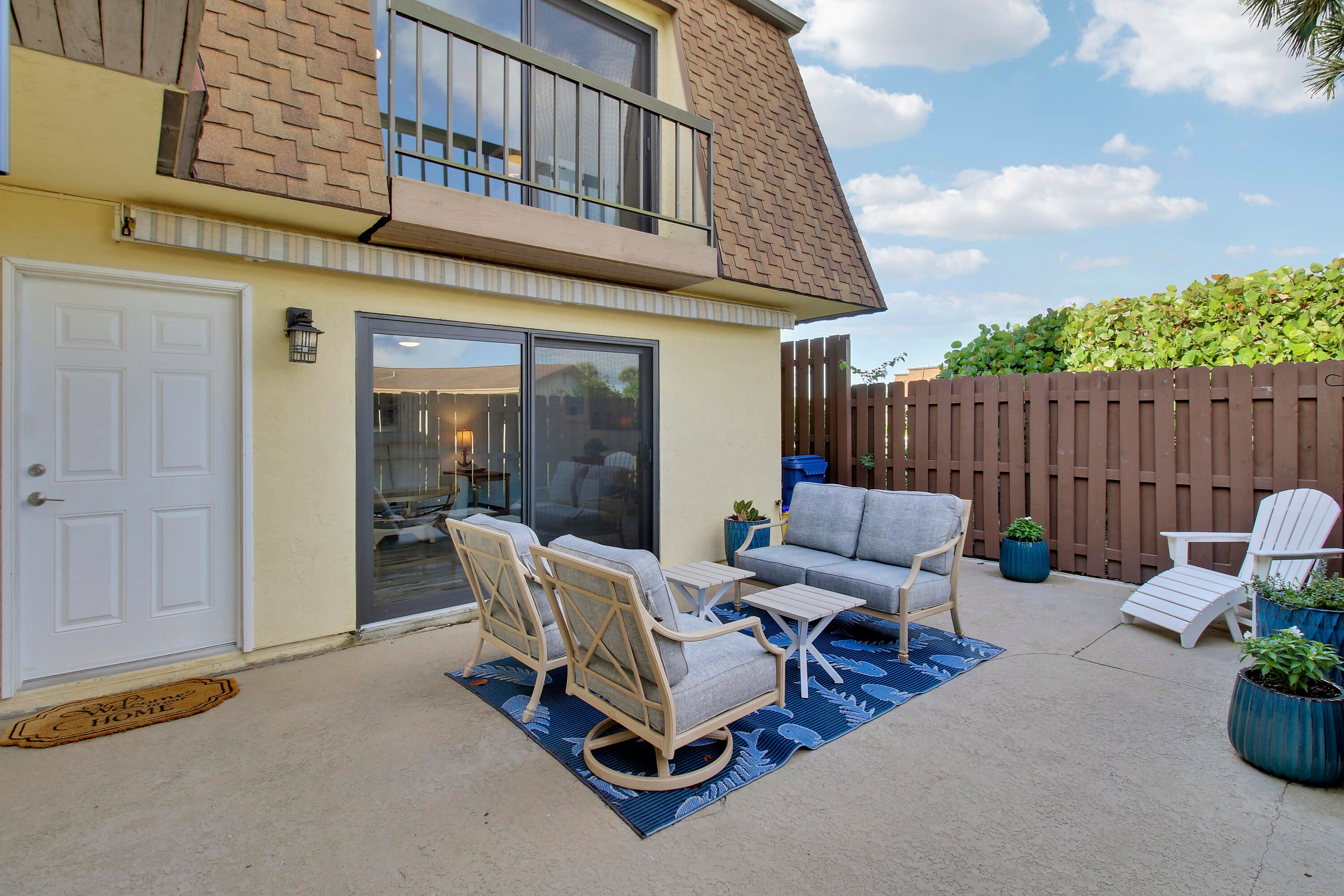 110 N DELAWARE Boulevard 8B