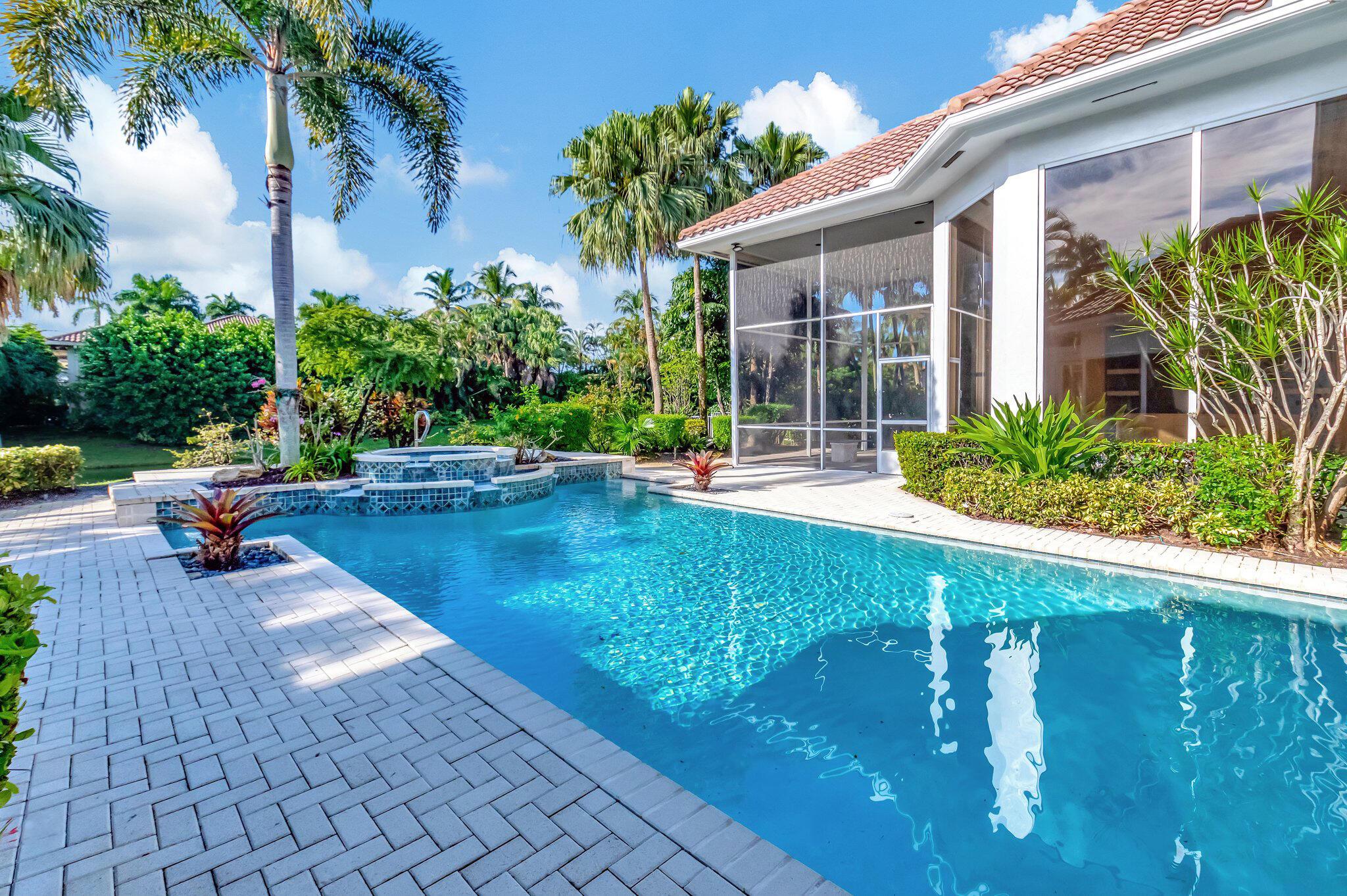 ST ANDREWS COUNTRY CLUB - Residential