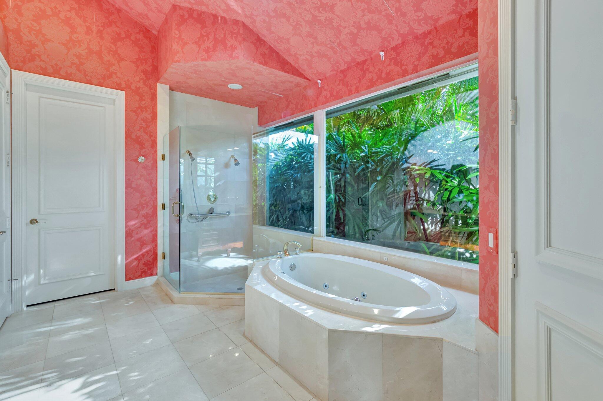 ST ANDREWS COUNTRY CLUB - Residential