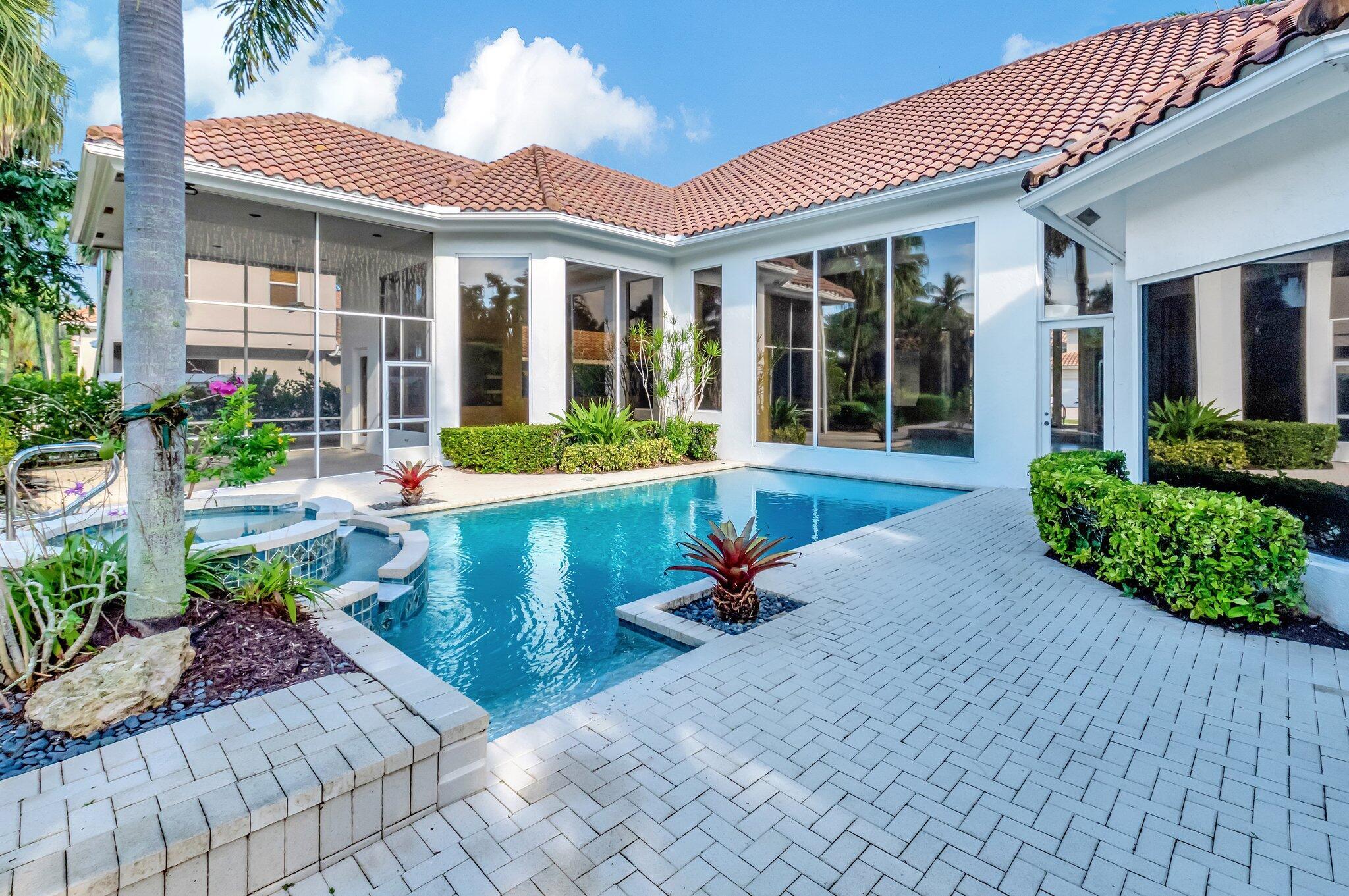 ST ANDREWS COUNTRY CLUB - Residential