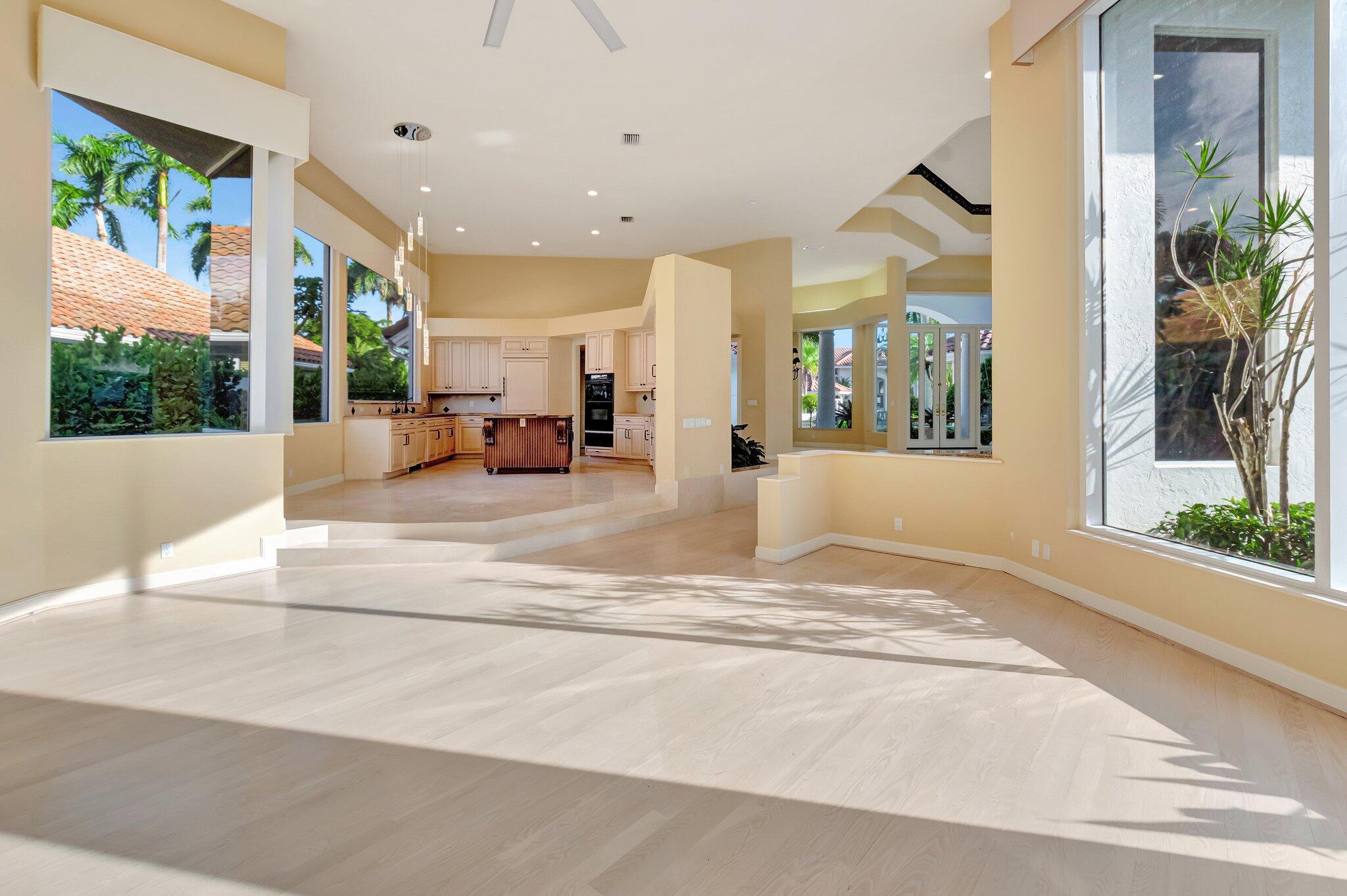 ST ANDREWS COUNTRY CLUB - Residential