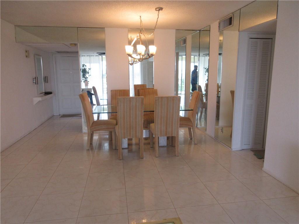 No 20 Palm-Aire Country C - Residential Lease