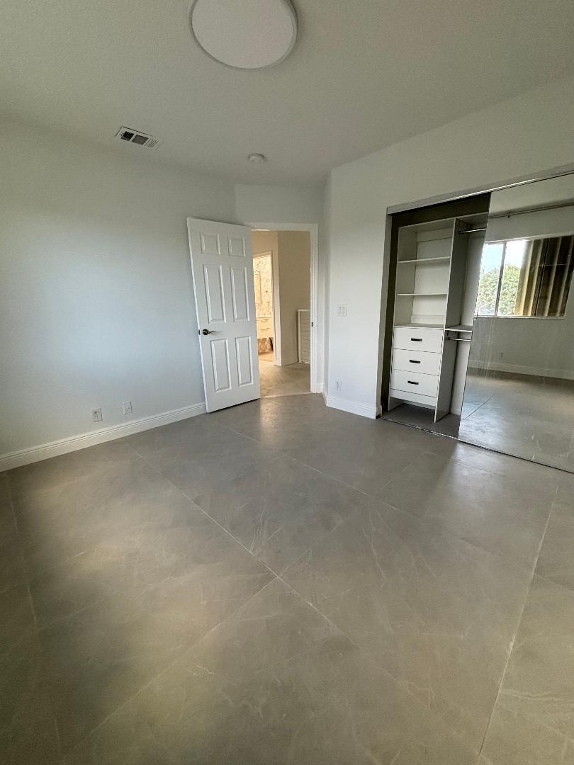 MELEAR - Residential Lease