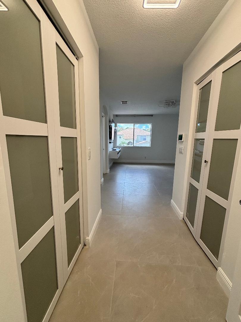 MELEAR - Residential Lease