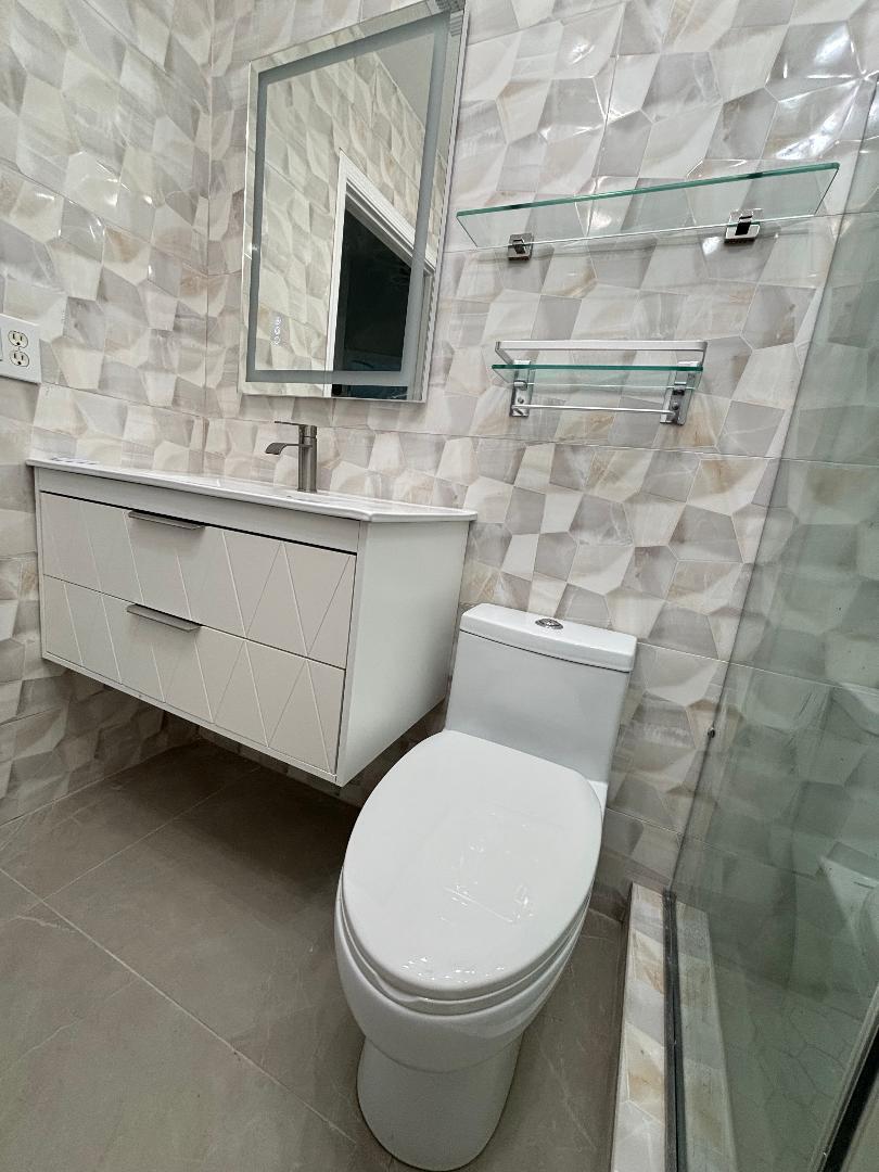 MELEAR - Residential Lease