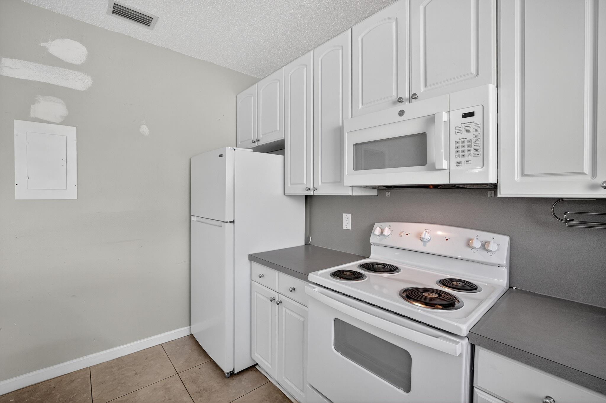 Progresso 2-18 D - Residential Lease