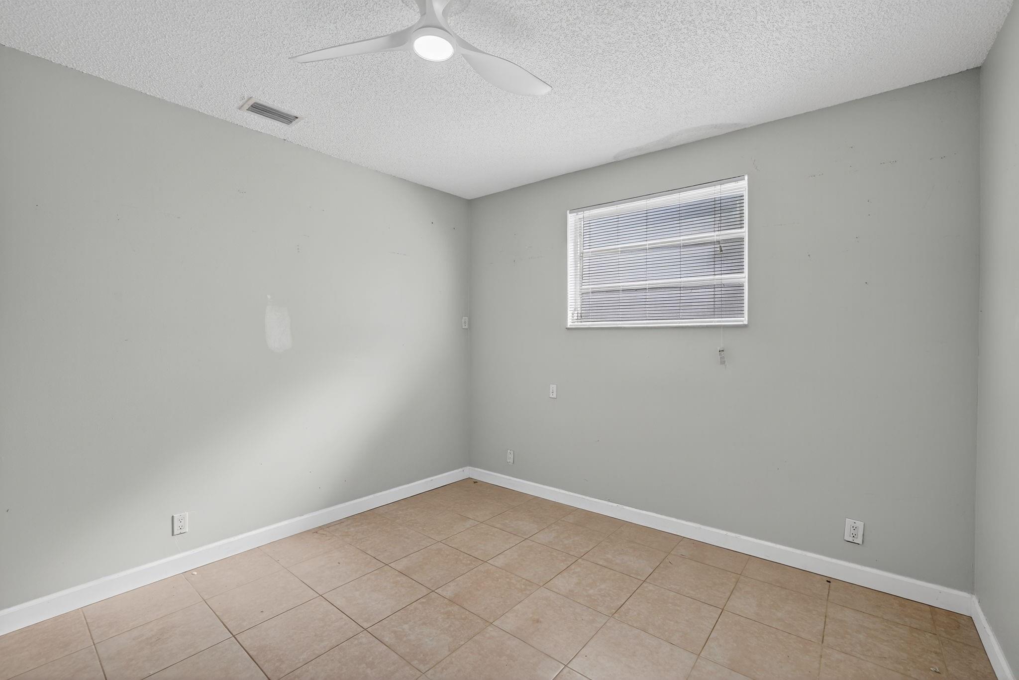 Progresso 2-18 D - Residential Lease