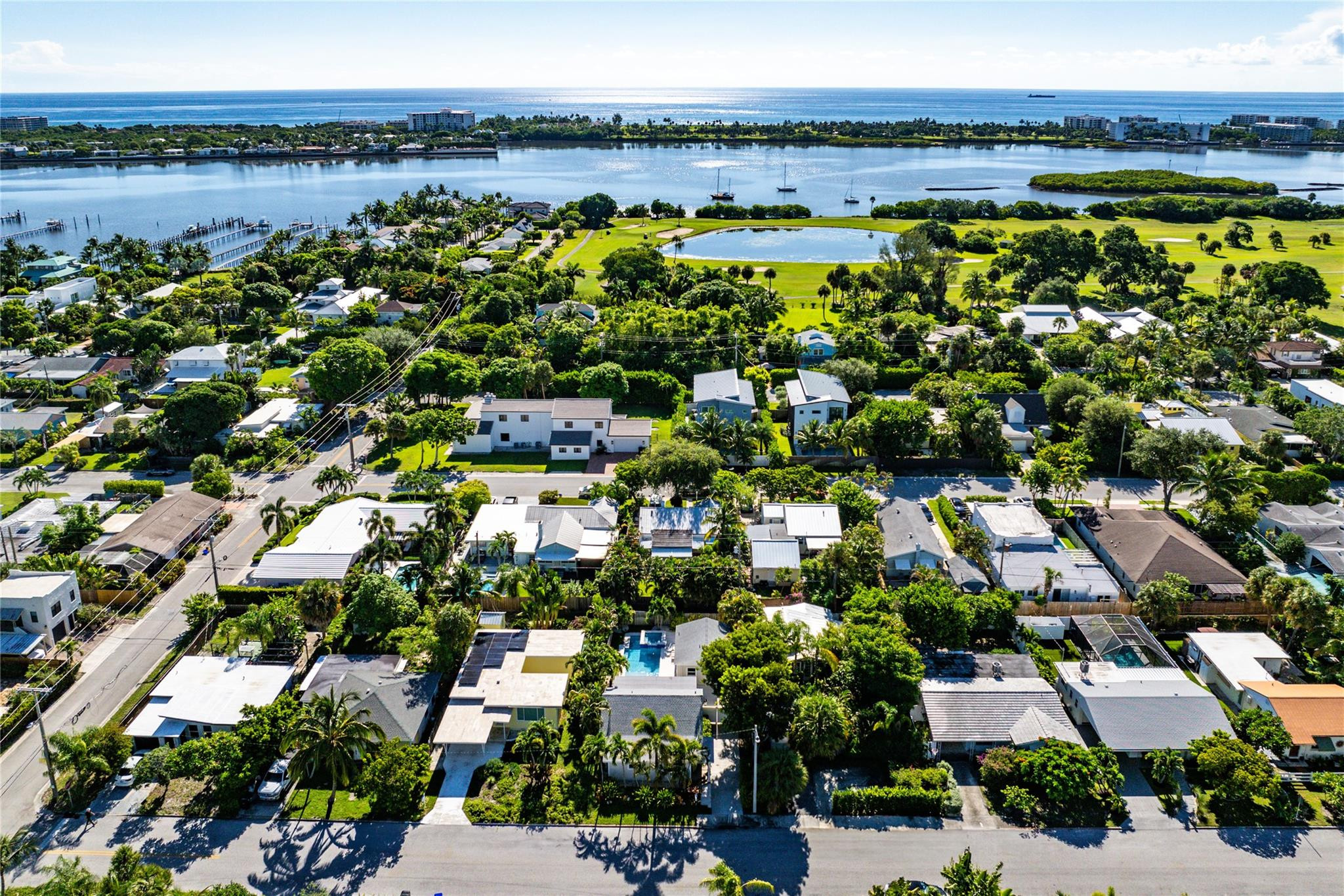 NORTH LAKE WORTH - Residential