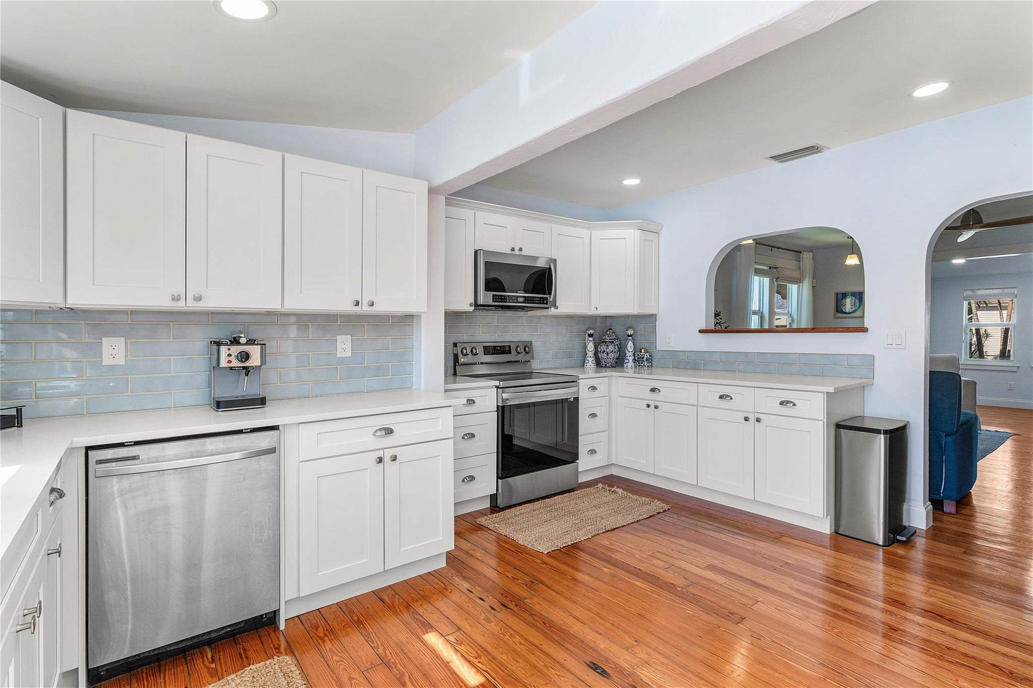 NORTH LAKE WORTH - Residential