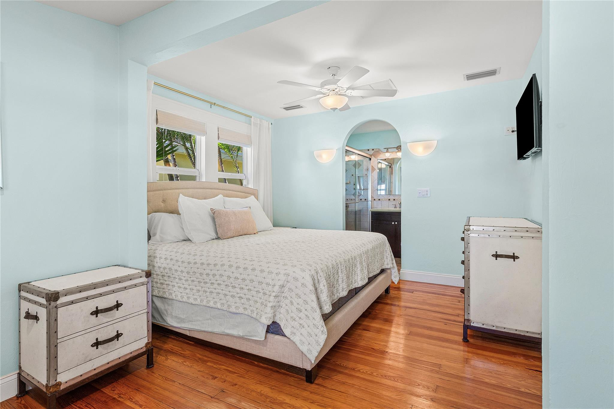 NORTH LAKE WORTH - Residential