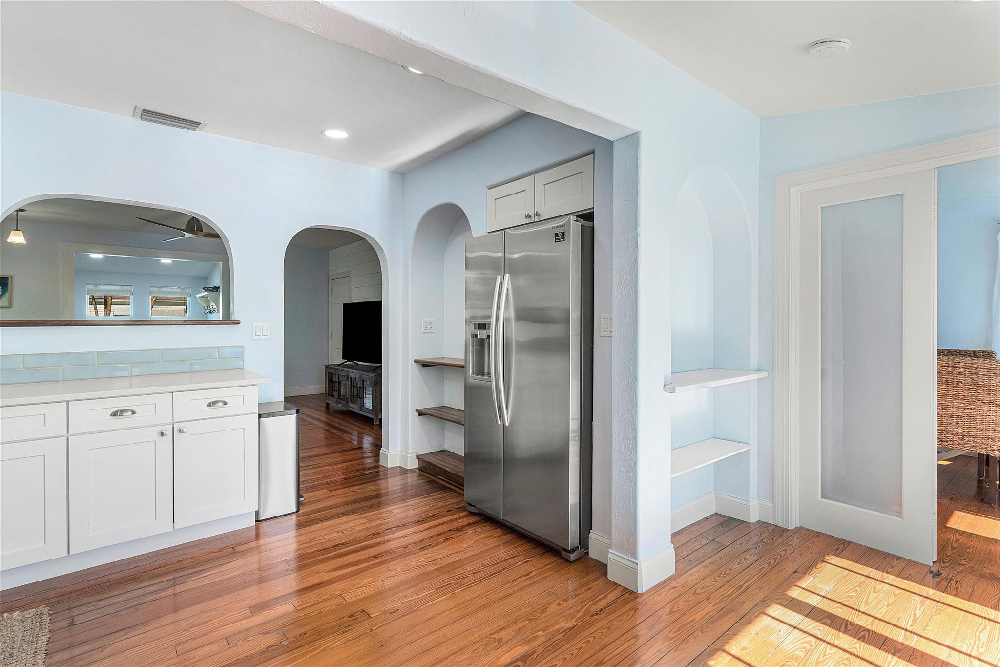 NORTH LAKE WORTH - Residential