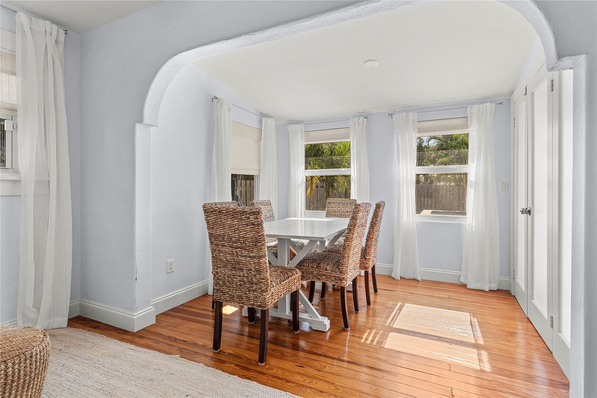 NORTH LAKE WORTH - Residential