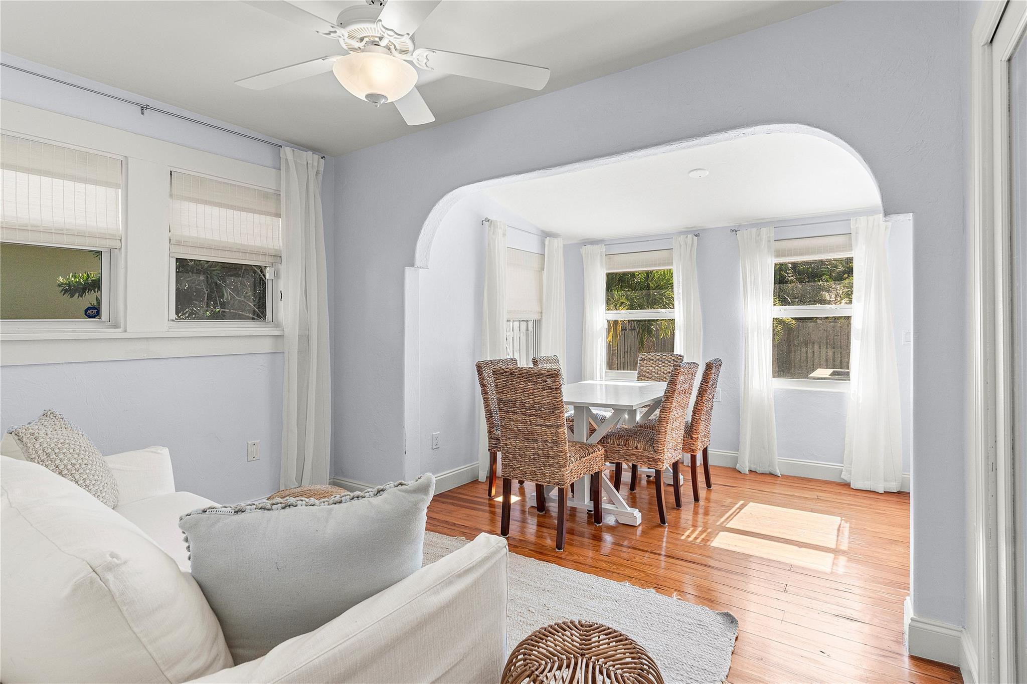 NORTH LAKE WORTH - Residential