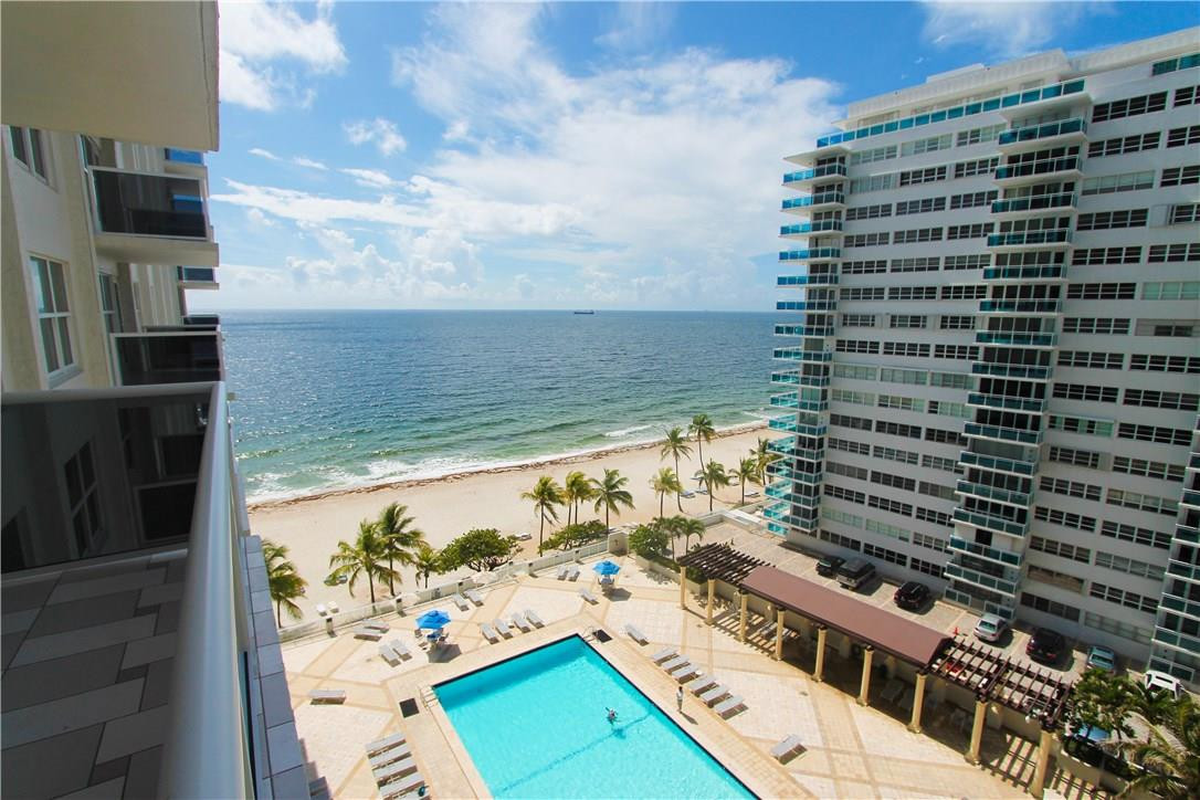 Playa Del Sol - Residential