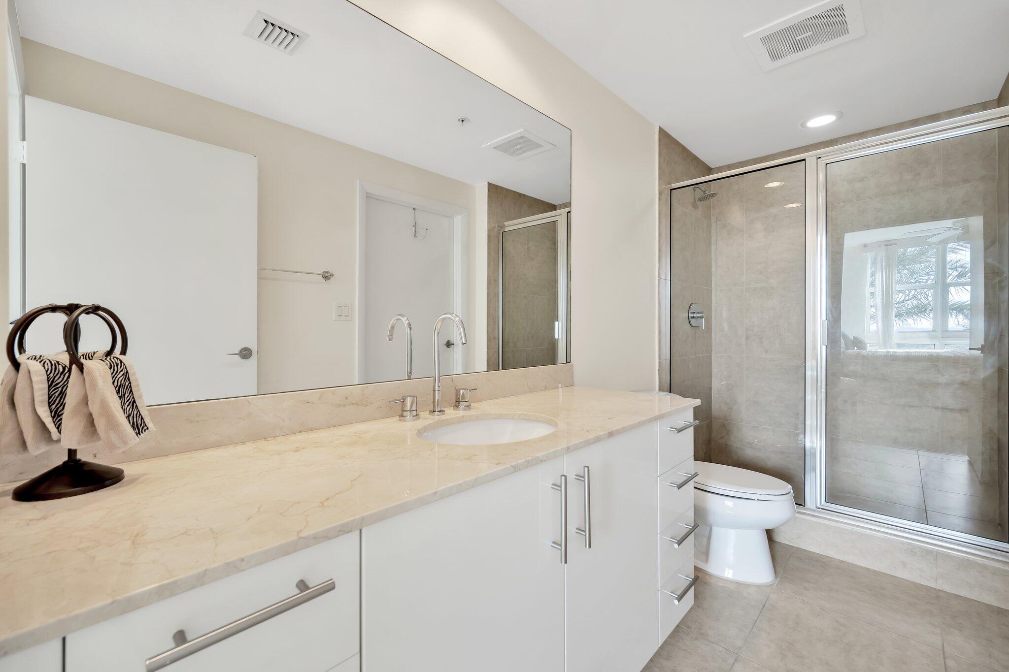 CITYPLACE SOUTH TOWER CONDO - Residential Lease