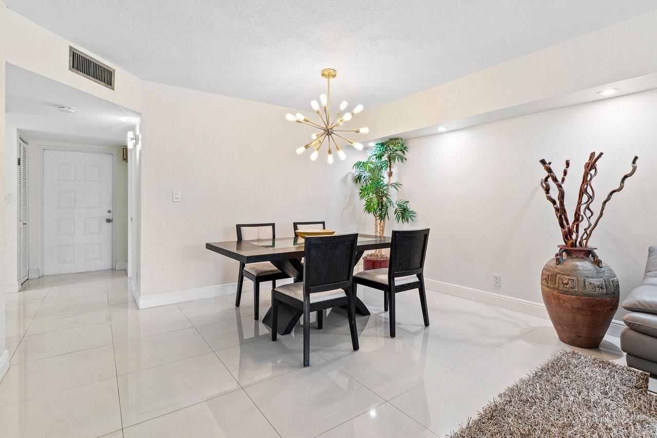 1900 Sabal Palm Dr 106