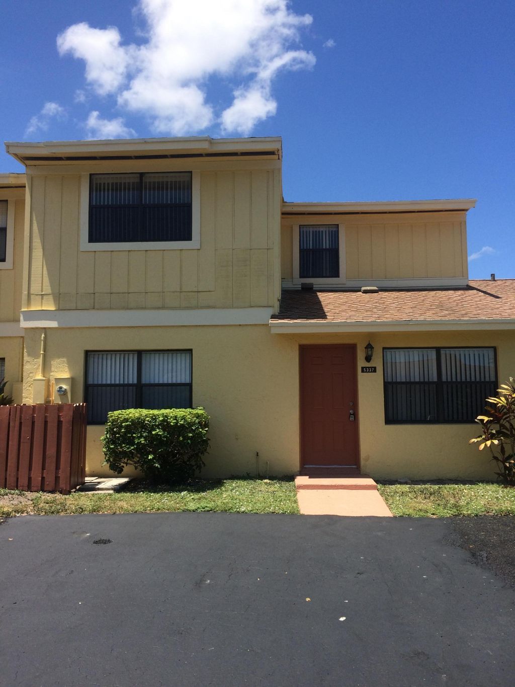 Photo of 5337 Jog Lane, Delray Beach, FL 33484 (MLS # R11168072)