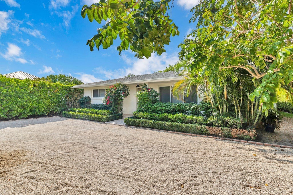 Photo of 246 Gray Street, West Palm Beach, FL 33405 (MLS # B26048140)