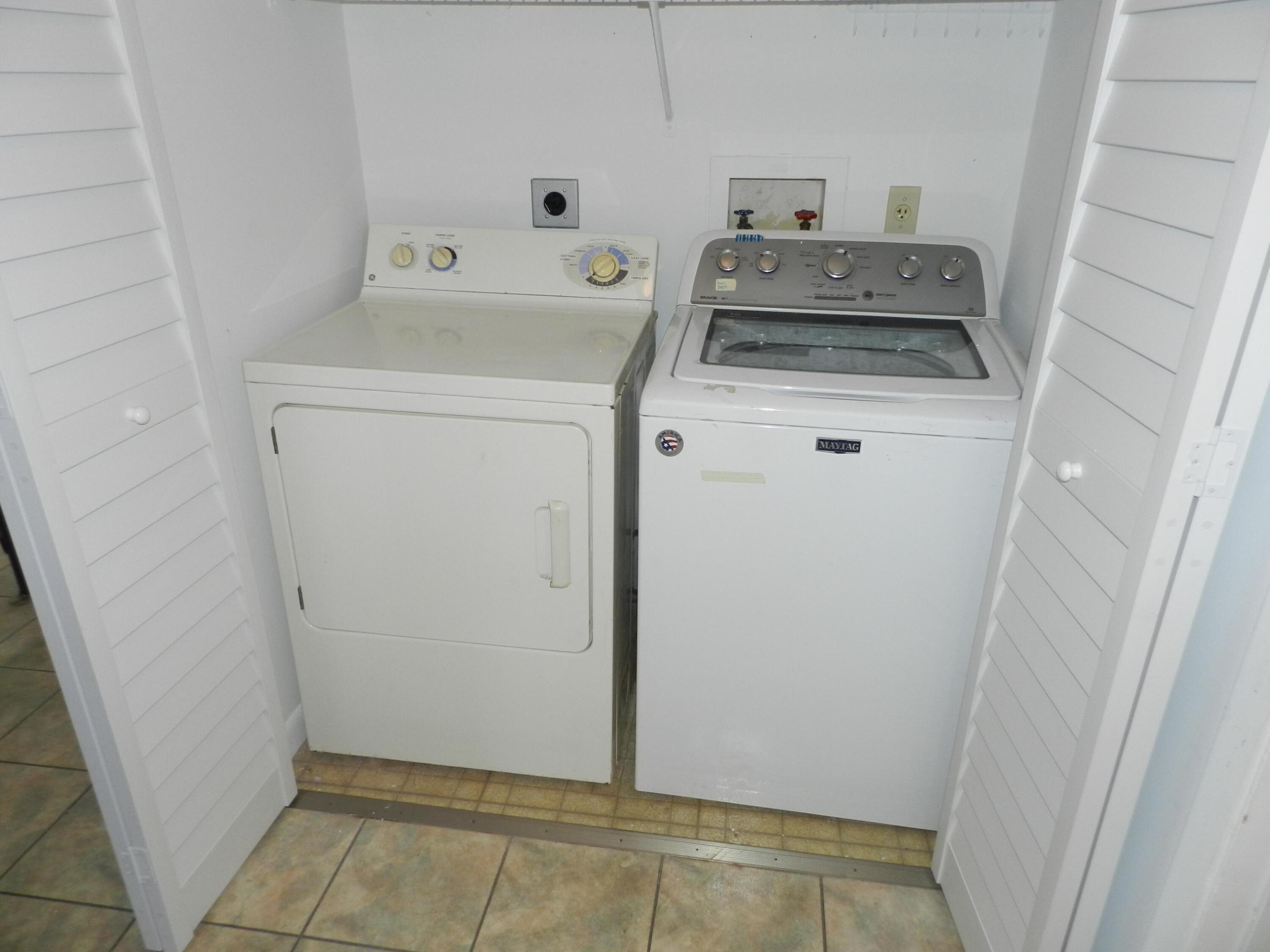 TRAILS AT ROYAL PALM BEACH CONDO - Residential