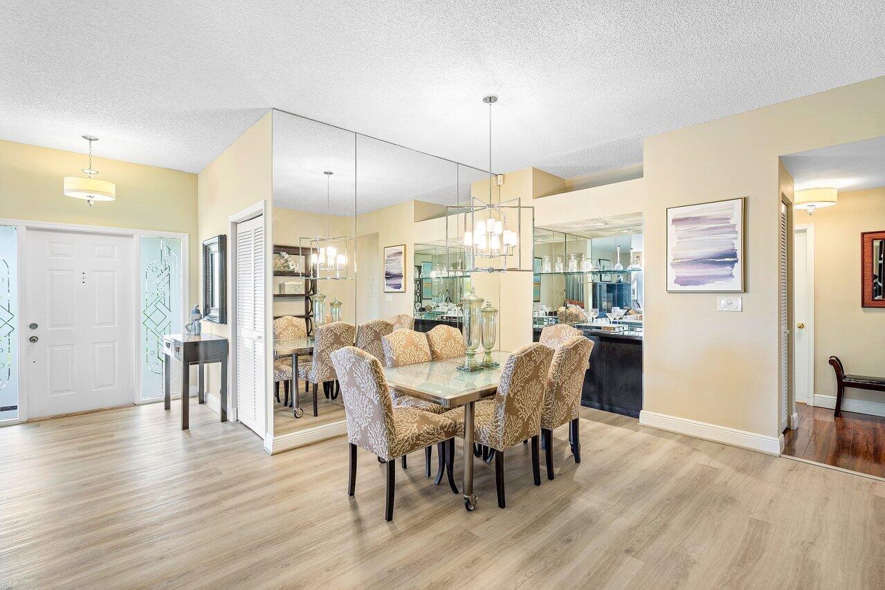 5070 Lake Catalina Drive C