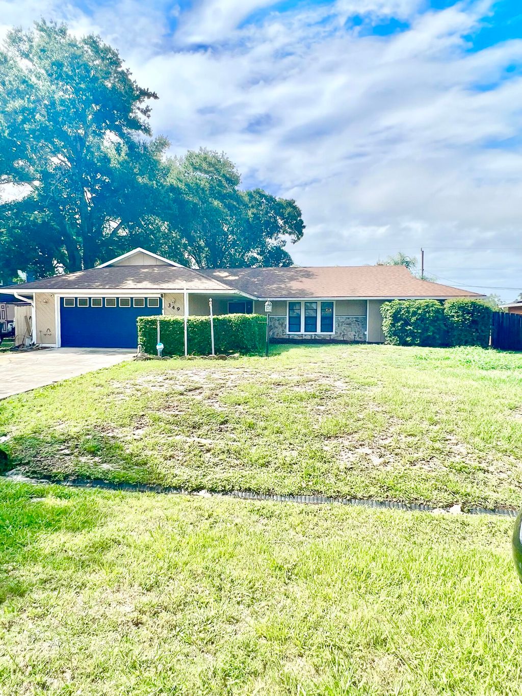 Photo of 349 NE Gladiola Avenue, Port Saint Lucie, FL 34983 (MLS # R10806493)